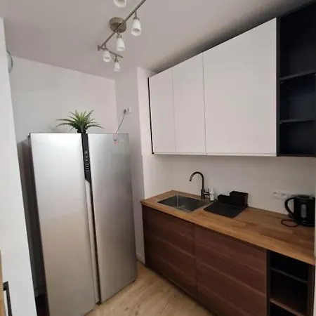 Apartament Dmowskiego Z Miejscem Parkingowym شقة