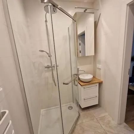 شقة Apartament Dmowskiego Z Miejscem Parkingowym *
